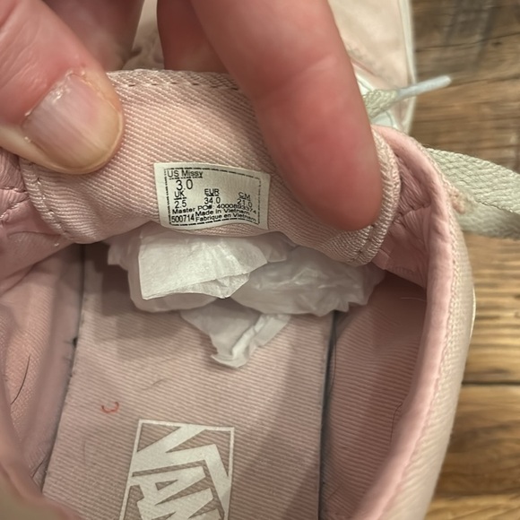 Vans® Ward Girls' Shoes Pink Canvas Size 3 - Picture 11 of 12